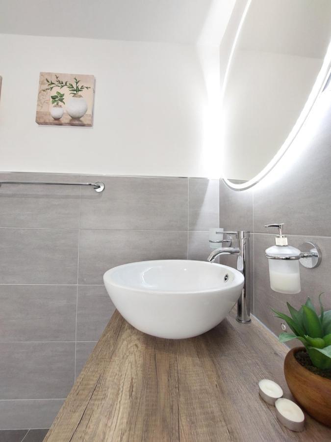 Guest House Palermo Massimo 23 מראה חיצוני תמונה